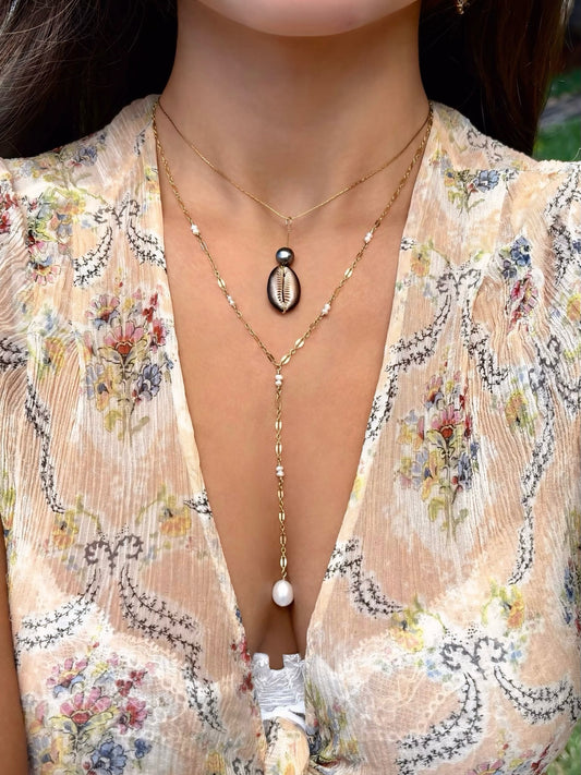 cowrie tahitian pearl necklace