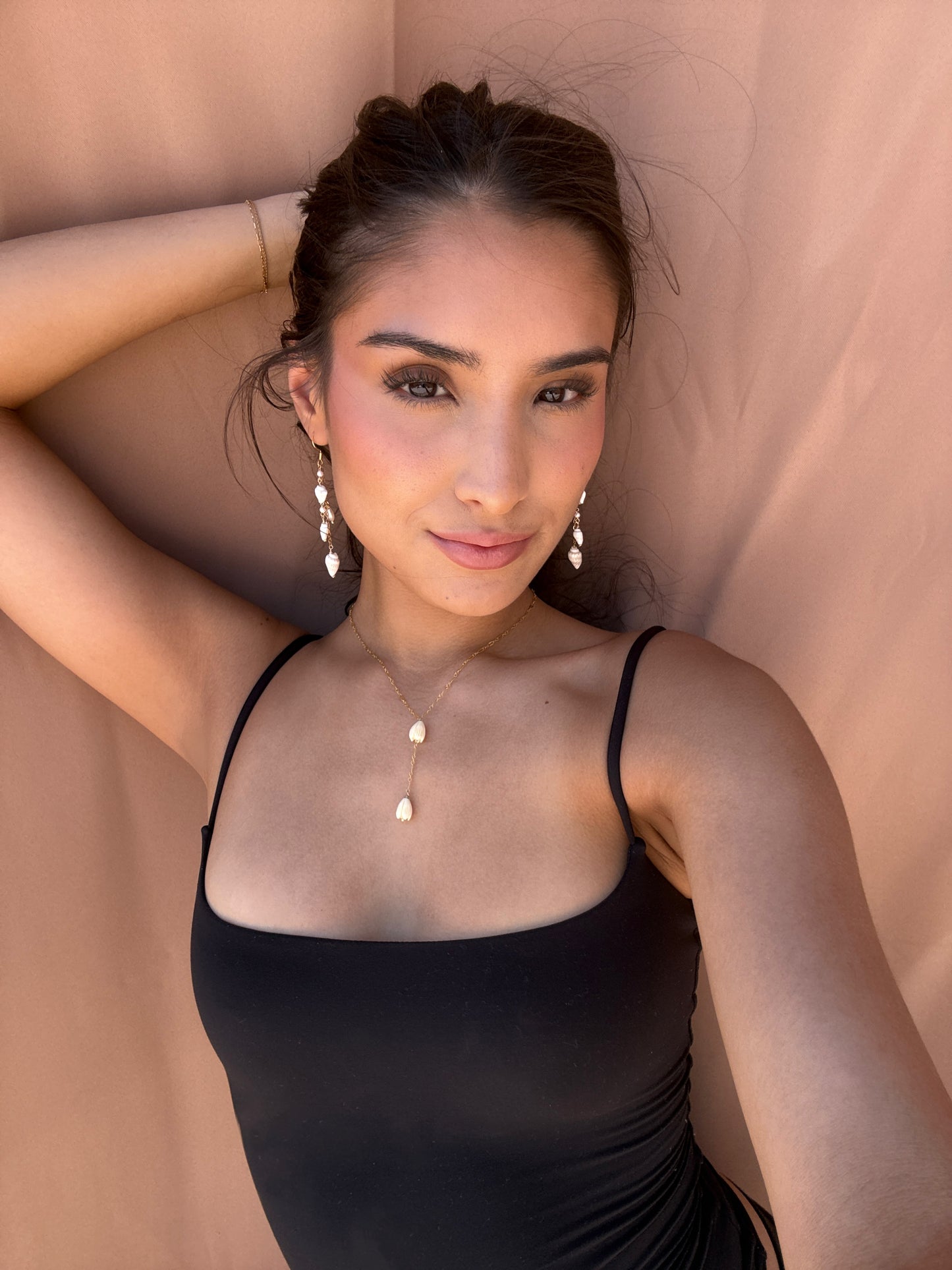 shell dangle earrings